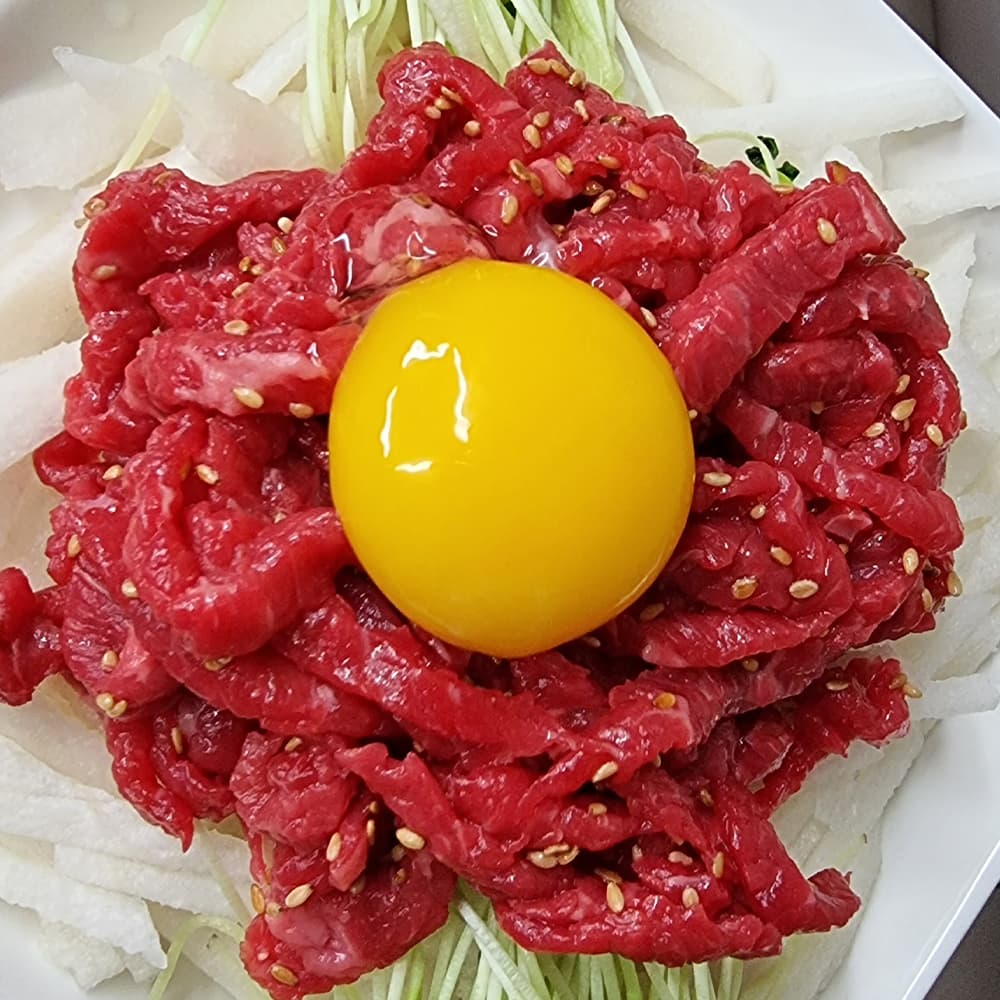 화려한우 마장동 투뿔 화려한우 육회 육사시미 뭉티기
