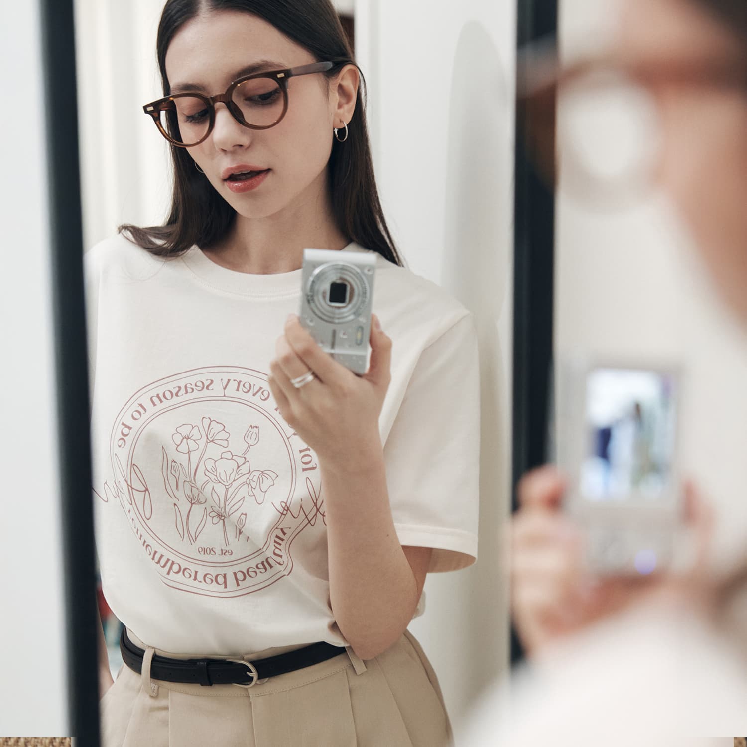 제로스트릿 제로스트릿 플라워 레터링 반팔 티셔츠 6컬러