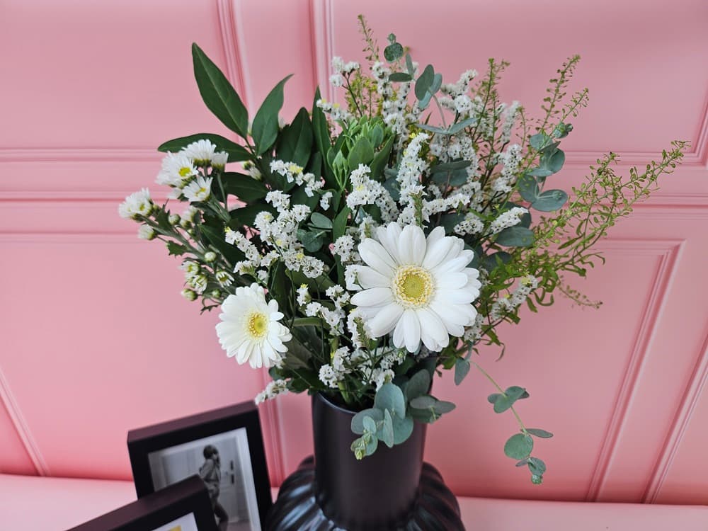 유스풀몰 유스풀몰 녹차라떼 한다발 그리너리 꽃 생화