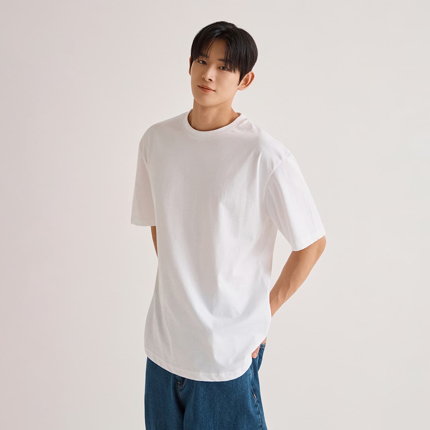 스파오 스토어 스파오 루즈핏 반팔티 SPRWGA9C01