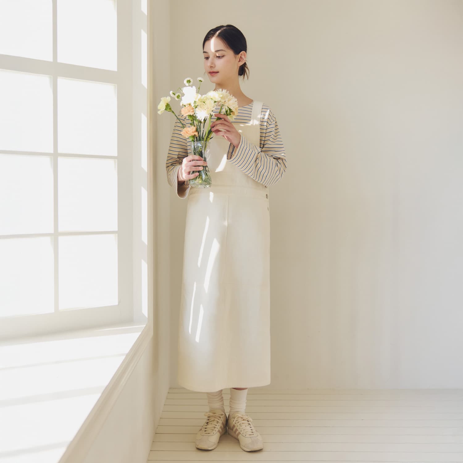 제로스트릿 [제로스트릿] 오버롤 코튼 원피스 OVERALL COTTON ONE-PIECE / CREAM - 최저가 59,000원