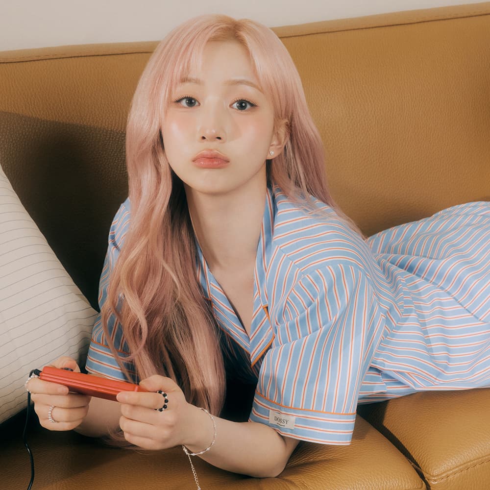 DOSSY 실크핏 시에르 반팔 카라 커플 잠옷 세트 여름 홈웨어
