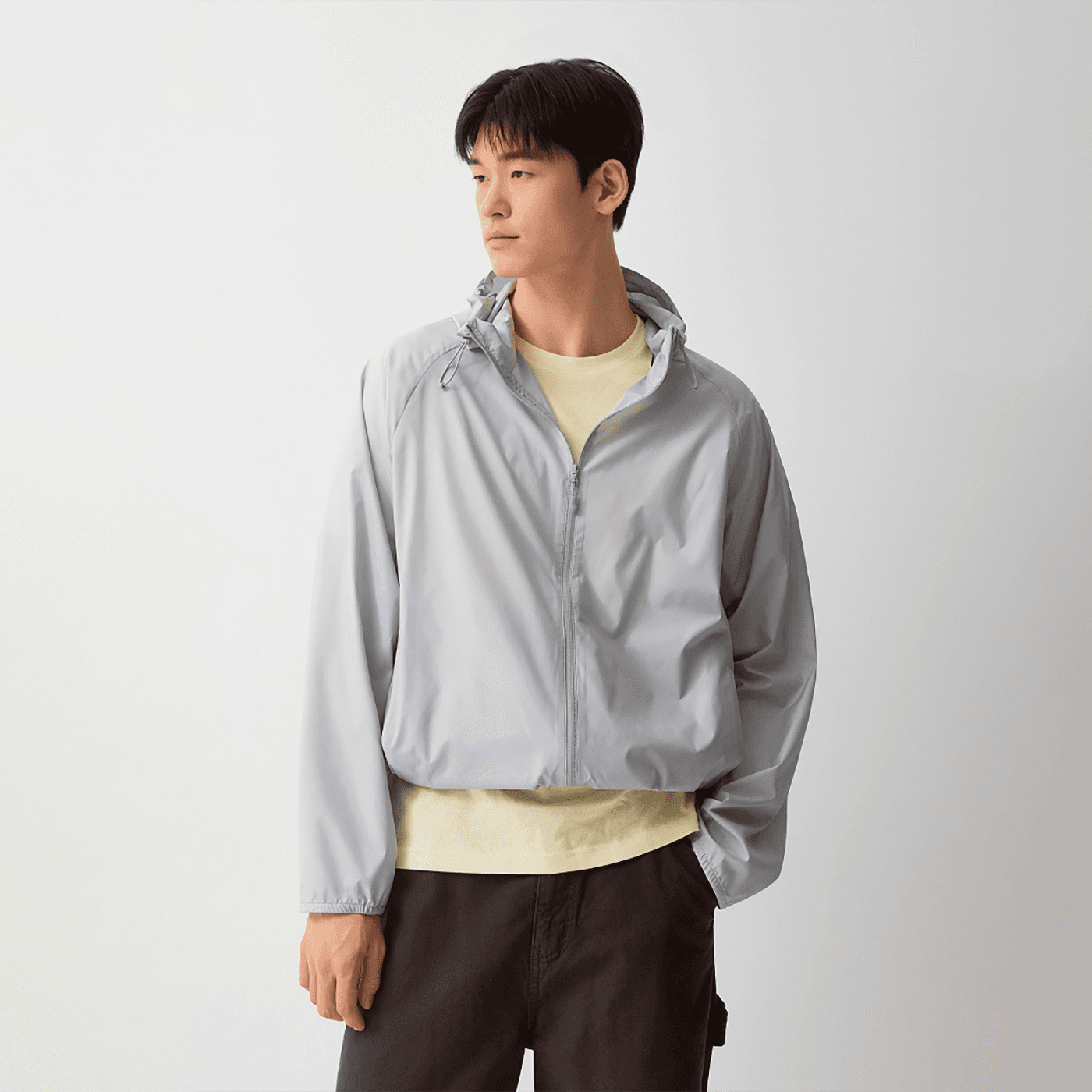 스파오 스토어 스파오 라이트 패커블 윈드브레이커 SPJJG25C09