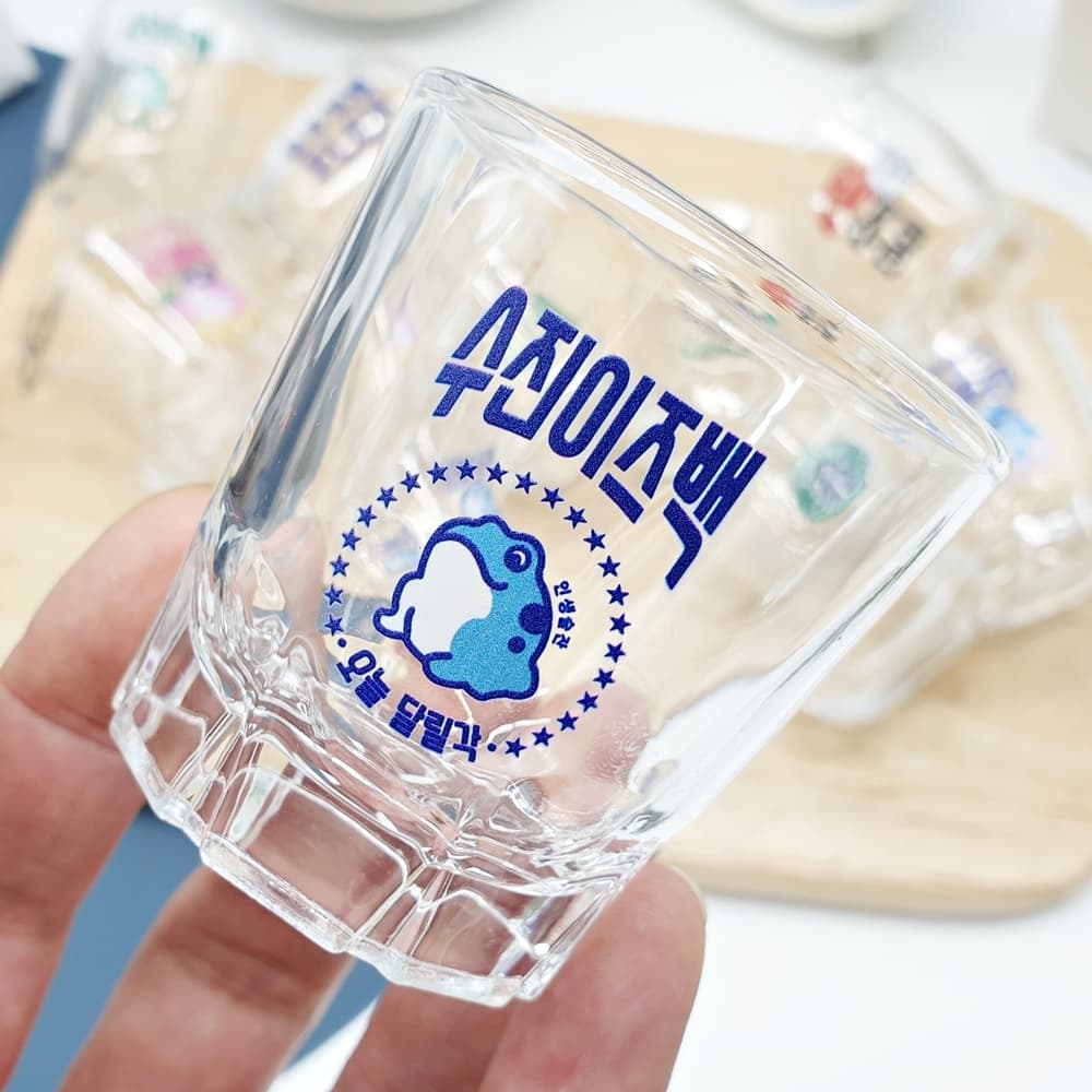 주문제작 커스텀 각인 소주잔 진로이즈백-블루 가격 추이 인생술잔 주문제작 커스텀 각인 소주잔 진로이즈백-블루 - 최저가 4,900원