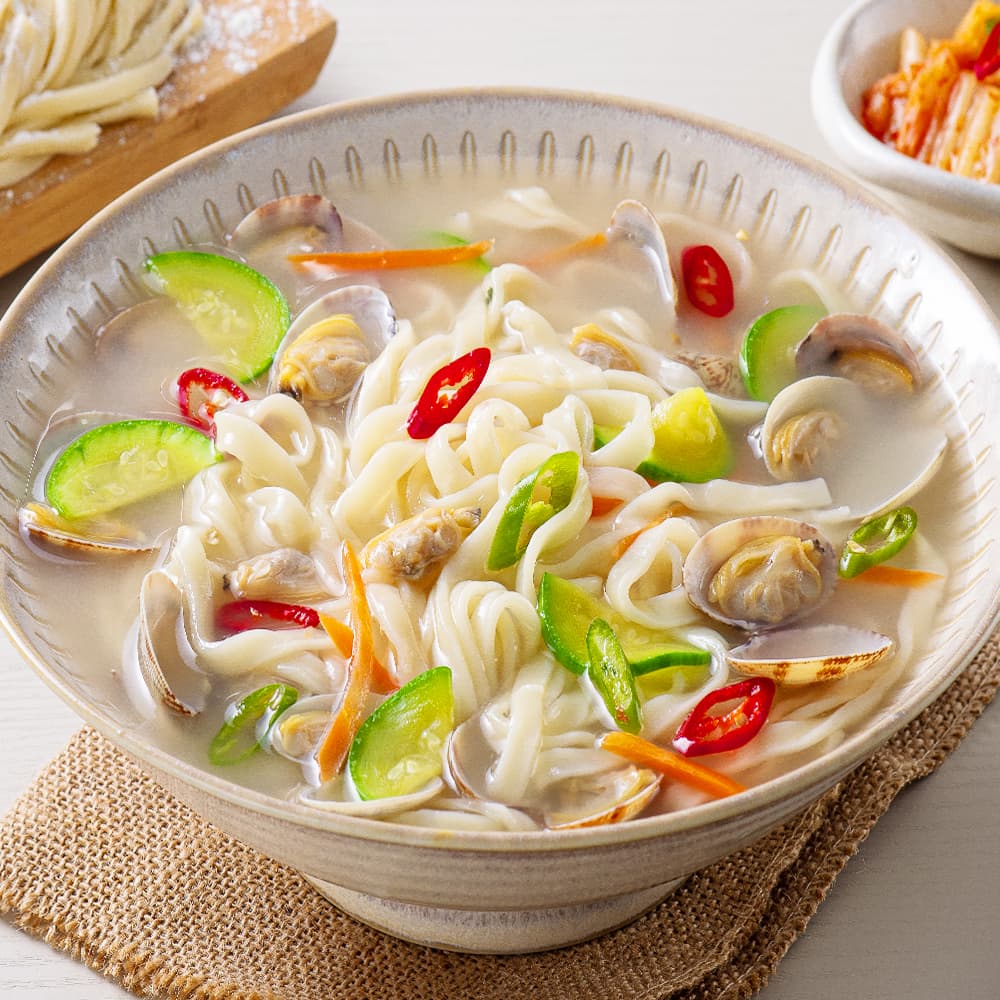 군산맛집 생면 칼국수 10인분 생면 10인분 소스 10봉 개별포장 가격 추이 더싱싱 군산맛집 생면 칼국수 10인분 생면 10인분 소스 10봉 개별포장 - 최저가 15,900원