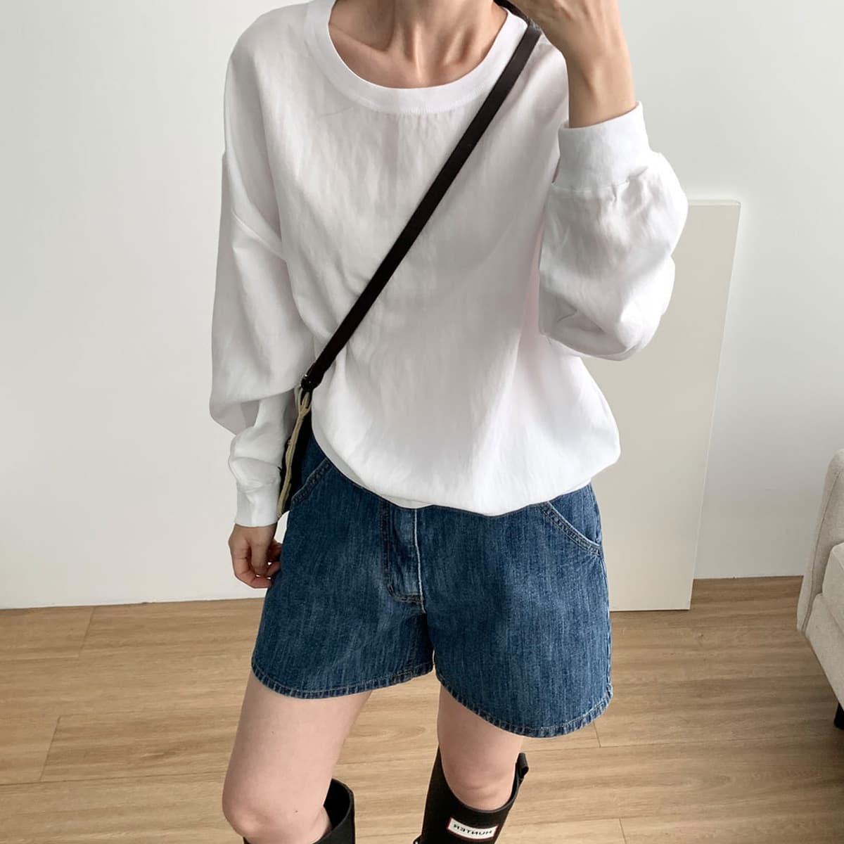 린넨 맨투맨 오버핏 레이온 라운드티 웨어링무드 (2c) 가격 추이 웨어링무드 린넨 맨투맨 오버핏 레이온 라운드티 웨어링무드 (2c) - 최저가 34,000원