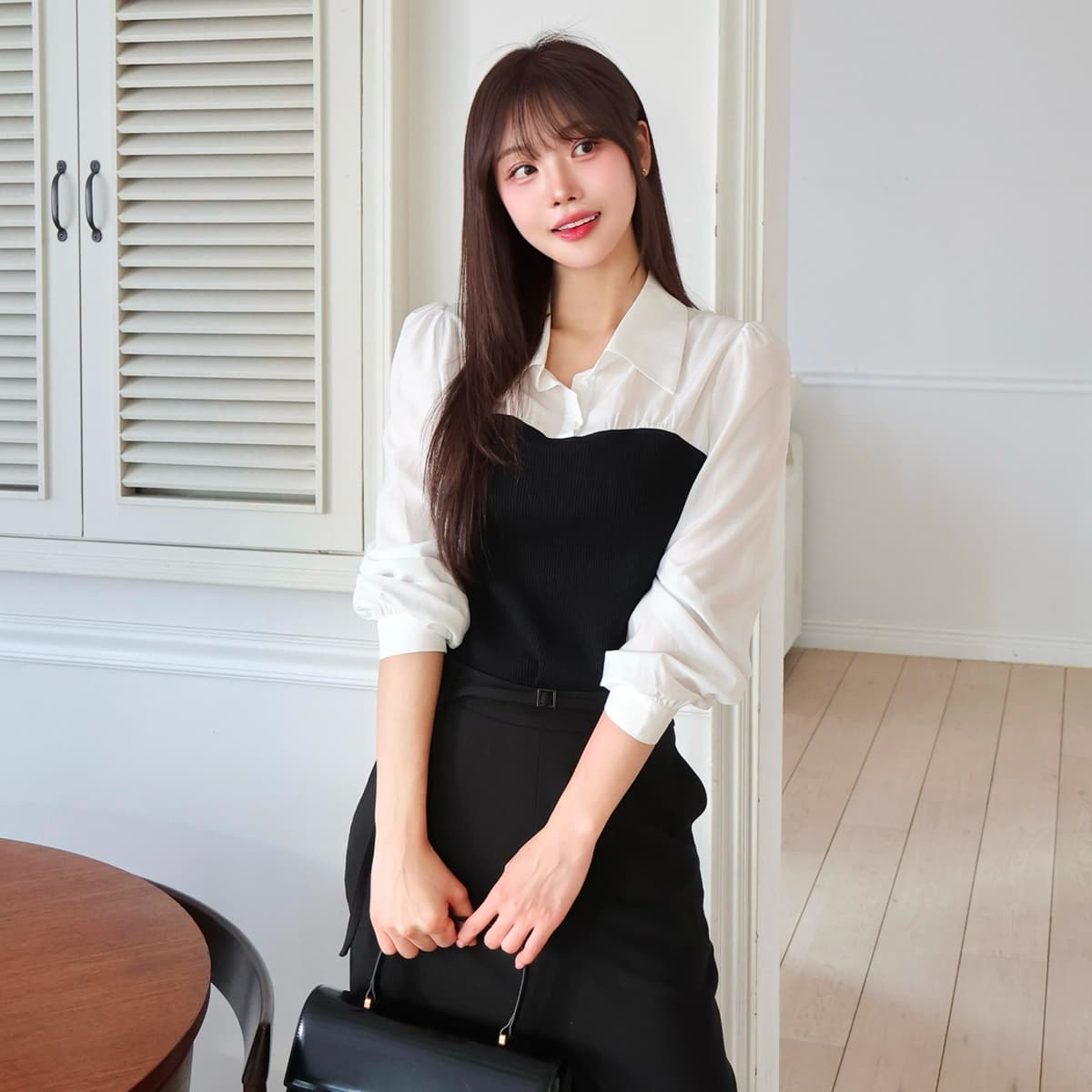로엠 뷔스티에 매칭 블라우스 RMBLG24NT4 가격 추이 roem 로엠 뷔스티에 매칭 블라우스 RMBLG24NT4 - 최저가 66,400원