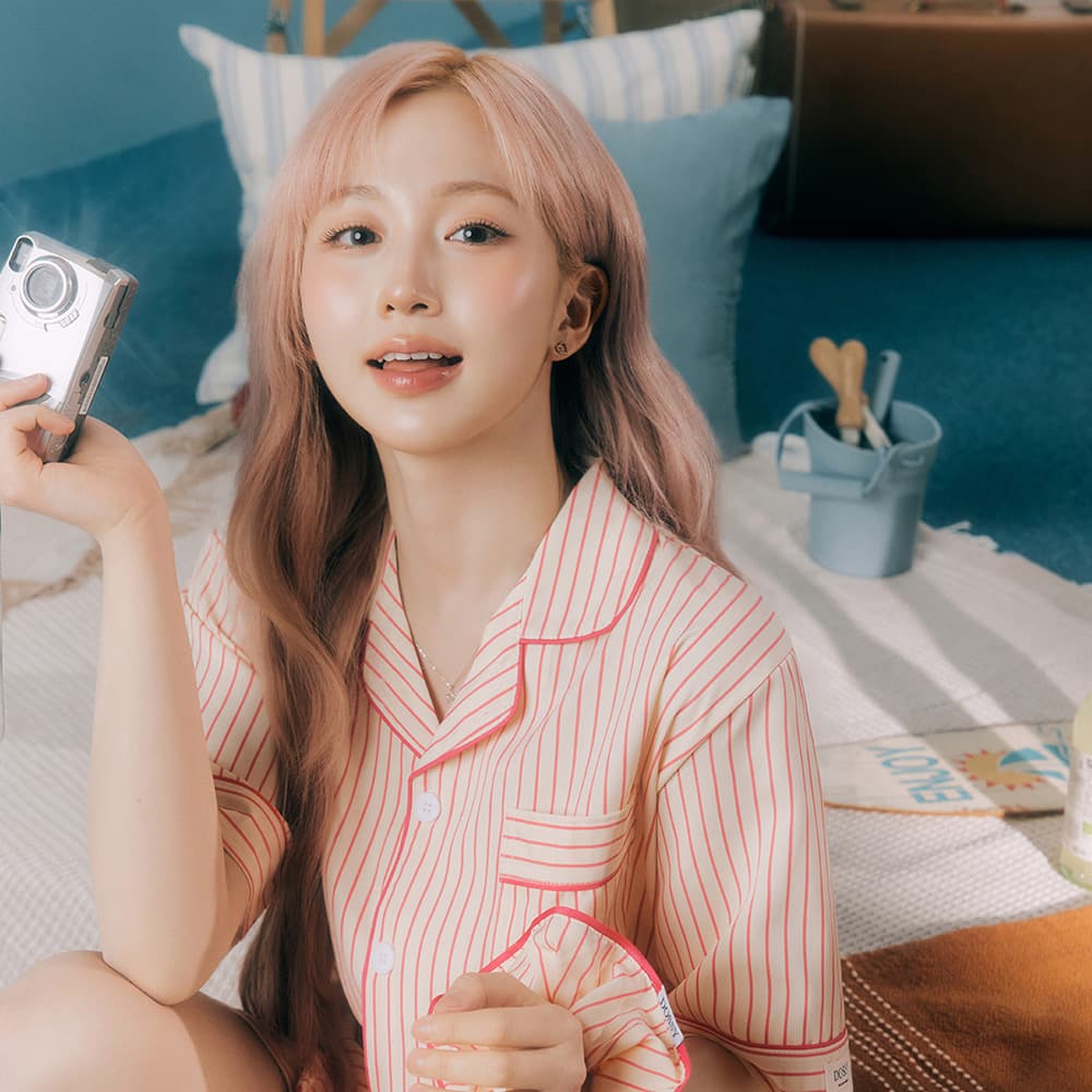 실크핏 러브썸 반팔 카라 커플 잠옷 세트 여름 홈웨어 가격 추이 DOSSY 실크핏 러브썸 반팔 카라 커플 잠옷 세트 여름 홈웨어 - 최저가 49,900원