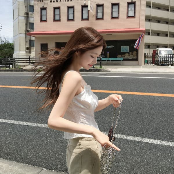 리본 레이스 시어서커 나시 블라우스 bs8767 가격 비교 아뜨랑스 리본 레이스 시어서커 나시 블라우스 bs8767