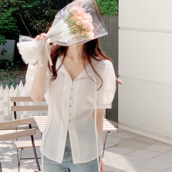 (MADE허리잘록핏) 스트랩 자개 버튼 반팔 블라우스 bs8755 가격 추이 아뜨랑스 (MADE허리잘록핏) 스트랩 자개 버튼 반팔 블라우스 bs8755 - 최저가 55,000원
