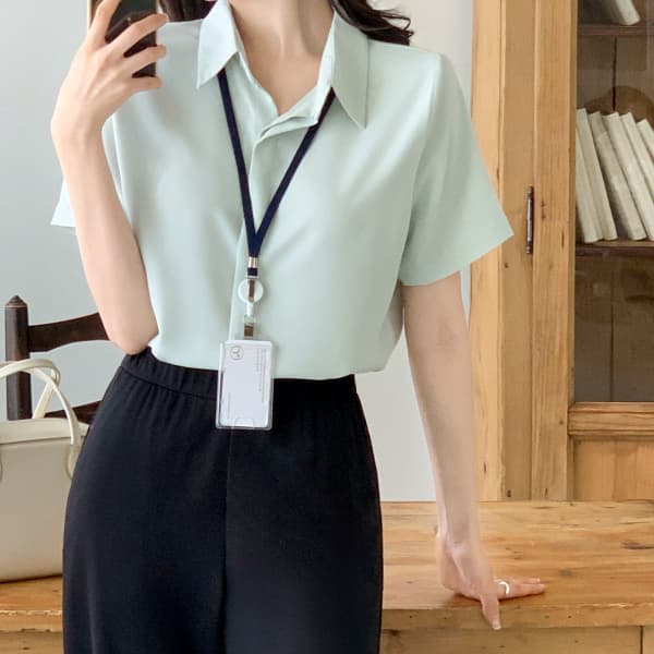 히든버튼 셔츠 반팔 블라우스 bs7026 가격 비교 아뜨랑스 히든버튼 셔츠 반팔 블라우스 bs7026