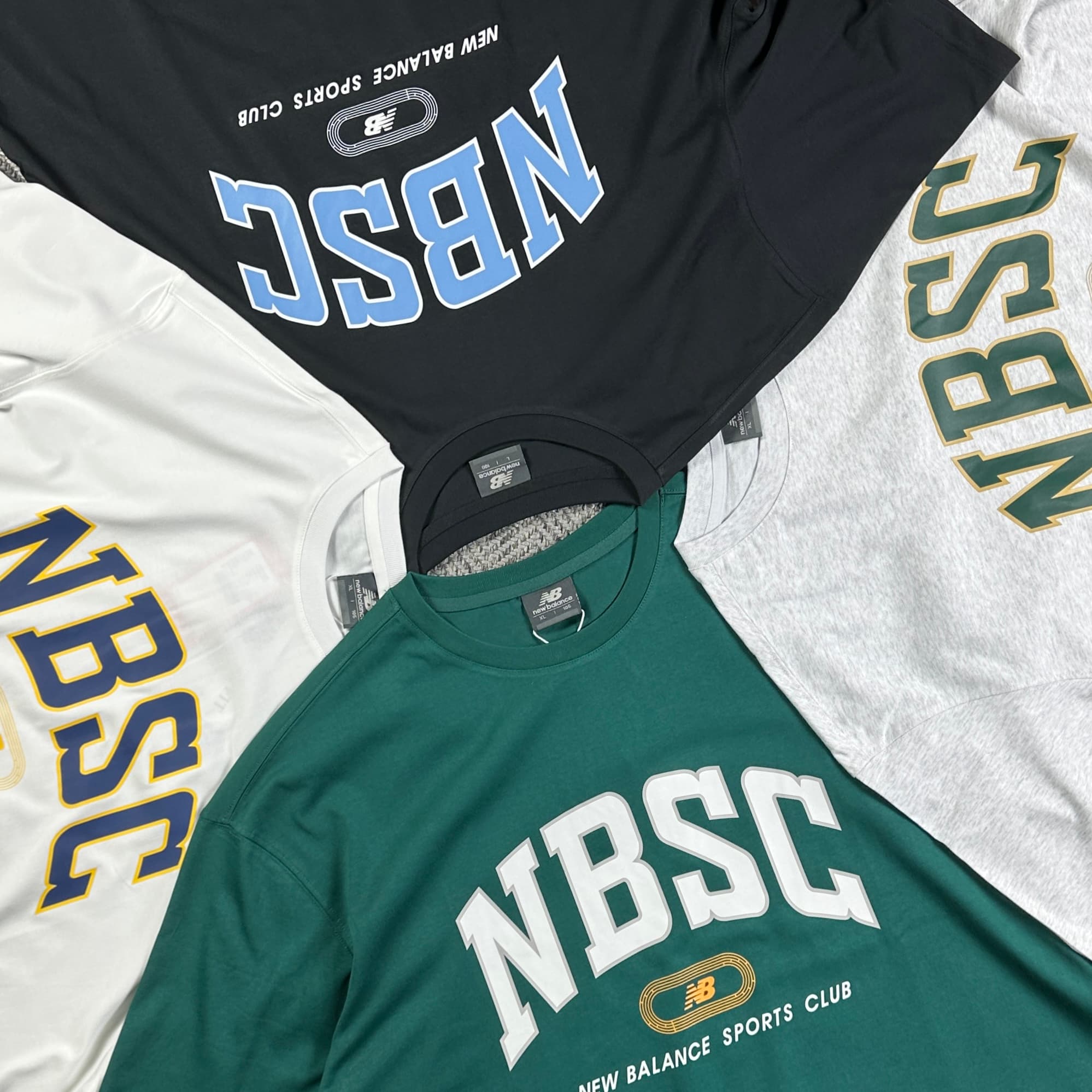 뉴발란스 반팔티 NBSC 오버핏 커플 티셔츠 가격 추이 유어유스. 뉴발란스 반팔티 NBSC 오버핏 커플 티셔츠 - 최저가 35,900원